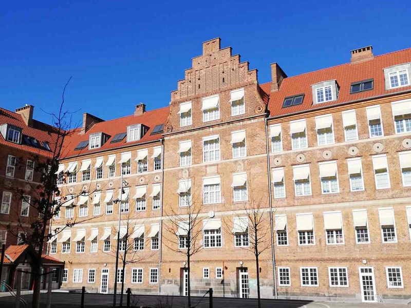 Amager-Fælled-school-facade