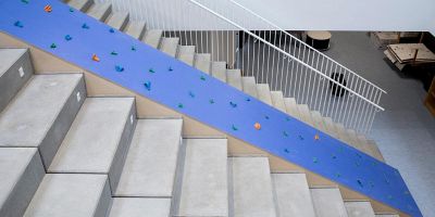 Skærbæk-School-bespoke-climbing-wall